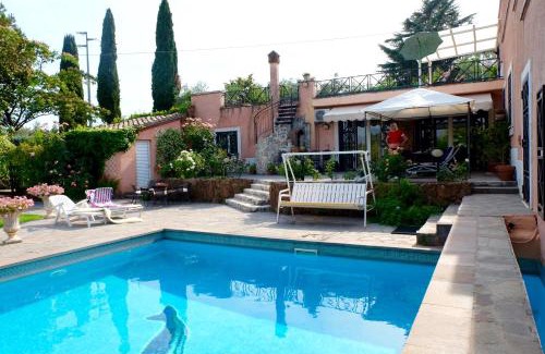 Fara in Sabina Apartment | Casa Felice: Guest Rated 9/10 with Pool and Hot Tub