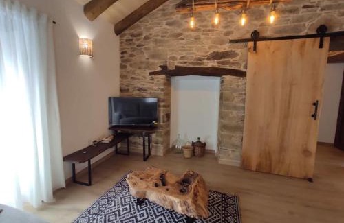 Gondar House | Family-Friendly Escape at Casa Fente - Guest Rated 9.8