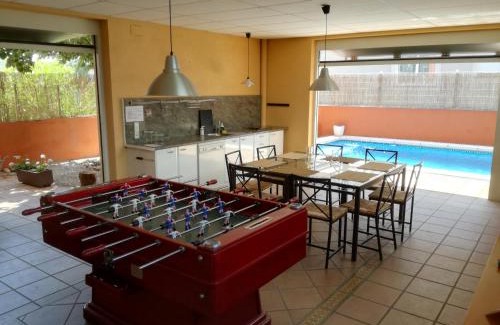 Perelada House | Discover Casa Ferriols: Oceanfront Haven with Pool Access