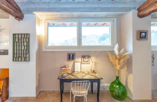 Grezzano Apartment | Relax at Casa Fevira Borgo: 4-Star Oceanfront Retreat