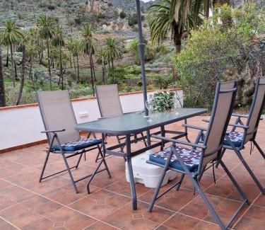 Vallehermoso Apartment | Family-Friendly Retreat at Casa Fina for Your Next Getaway
