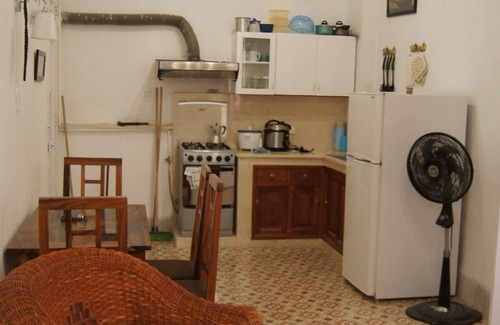 Centro Havana Apartment | Cozy Casa Fini: Oceanfront Gem with Pet-Friendly Amenities