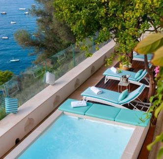 Positano House | Discover Casa Fioravante: 4-Star Hotel with Hot Tub & More