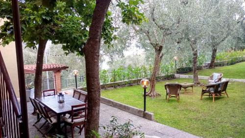 Gargnano House | Casa FiorElena