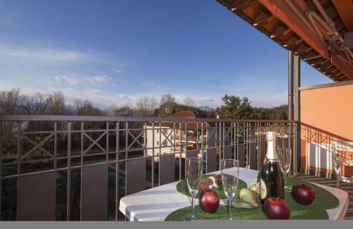 Sasso Moro Apartment | Relax at Casa Fiorita with Pool and Lake Access