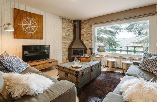 Formigal House | Unique CASA FIR Chalet in Formigal - Family Friendly Retreat