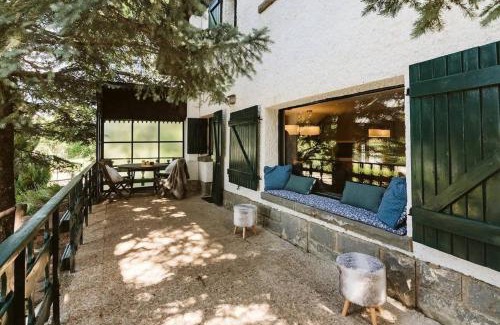 Formigal House | Unique CASA FIR Chalet in Formigal - Family Friendly Retreat