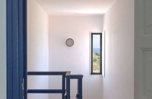 Capo Zafferano Apartment | Casa Flavia con Terrazza Vista Mare by Wonderful Italy