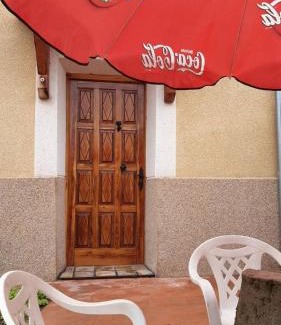 Arcas Apartment | Pet and Child Friendly Getaway at Casa Flor
