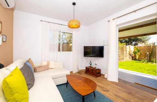 Zahora House | Tranquil Casa Flor: 9.7 Rated with Oceanfront Views