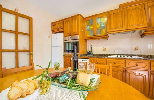 Alcudia Ski Chalet | Relaxing Casa Flor: Poolside Retreat near Alcudia Beach