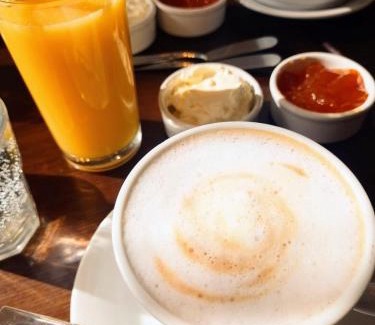 San Juan Bed & Breakfast | Cozy Casa Flora Bed and Breakfast with Delicious Breakfast