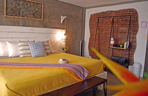 Atlixco Hotel | Guest Rated Casa Flora Handmade Hotel with Hot Tub & Breakfast