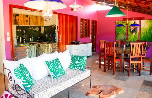 Icarai de Amontada Villa | Casa Floreal: Oceanfront Retreat with Free Wifi & Breakfast
