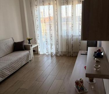 Azzano San Paolo Apartment | Casa FLORI
