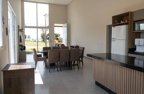 Paranapanema Cottage | Experience Casa Formosa Steps from Marina Club - 10/10 Rating