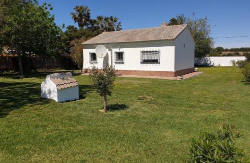 Hozanejos House | Casa Francesca: Pet-Friendly Haven with Lush Garden