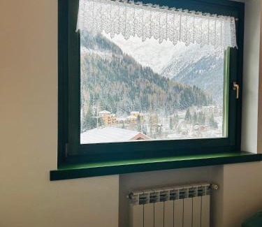 Ponte di Legno Apartment | Experience Casa Francesca: Family-Friendly with 9.7 Rating