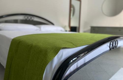 Marini Apartment | Family-Friendly Retreat at Casa Francesca - Rated 9/10