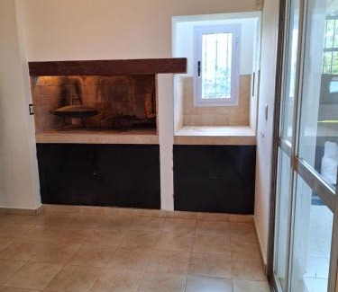 Almafuerte House | Pet-Friendly Casa Frente Dique with Oceanfront Views