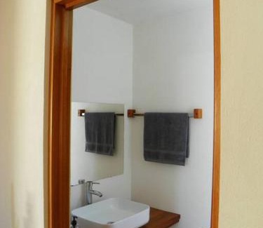 Amealco House | Discover Casa Fresnos: Family-Friendly with Cozy Fireplace