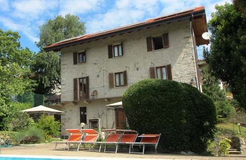 Vacciago Apartment | Beautiful Casa Frey: Three-Room Apartment by Lake Orta