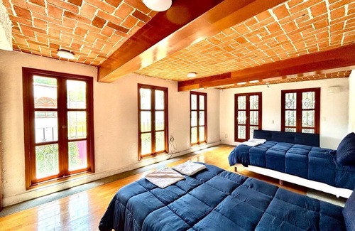 Coyoacan Bed & Breakfast | Experience Casa Frida Coyoacán with Family-Friendly Amenities