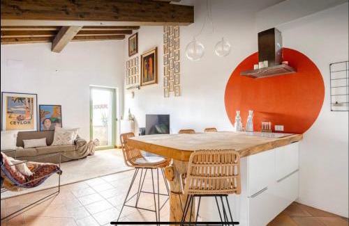 Lonato del Garda Apartment | Casa Frida, penthouse on the lake