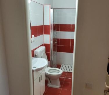Sebes Apartment | Casa Frizerului - Free Pet Stay & Motorcycle Friendly Retreat