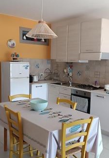 Roccalumera House | Cozy Casa Fronte Mare: Oceanfront Family-Friendly Retreat
