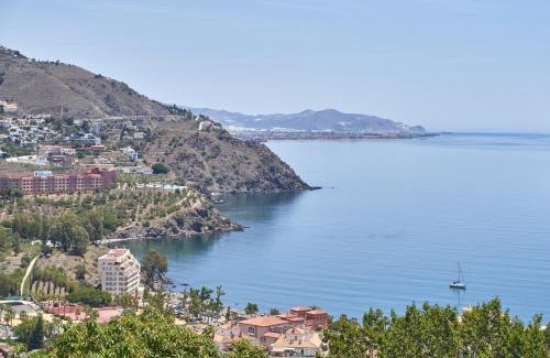 Velilla-Taramay House | Experience Casa Fuentes 6 A4 with Pool & Ocean Views