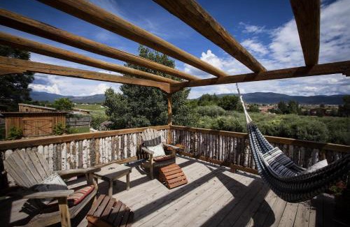 Taos Hotel | Artisan Inn Casa Gallina: 5-Star Family-Friendly Retreat