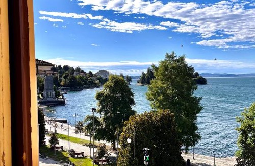 Verbania Apartment | Casa Gambusso: Historic House with Breathtaking Lake Views