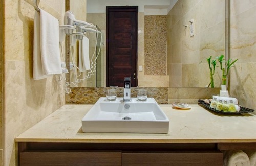 Centro House | Discover Casa Gastelbondo - Adults Only with Pool & Spa