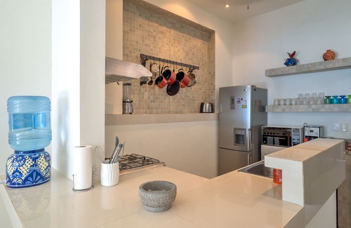 Barrio de Santiago House | Casa Gatita: Perfect Comfort with Pool and Garage in Santiago