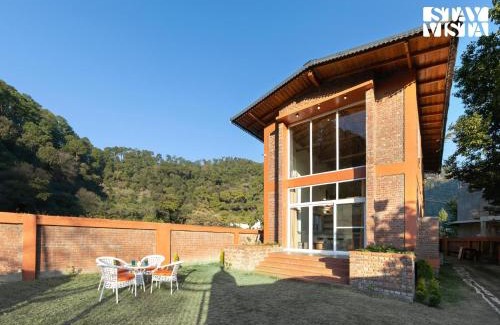 Bhimtal Villa | Cozy Casa Gaula: BBQ & Bonfire Retreat in Bhimtal