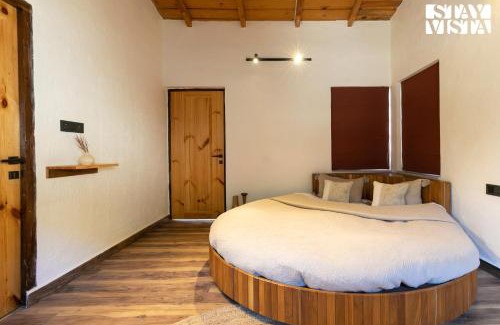 Bhimtal Villa | Cozy Casa Gaula: BBQ & Bonfire Retreat in Bhimtal