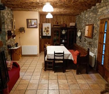 Fiscal Ski Chalet | Family-Friendly Casa Gely with a 9.5/10 Guest Rating