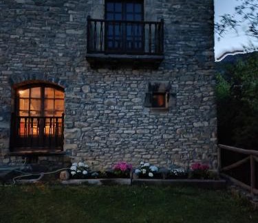 Fiscal Ski Chalet | Family-Friendly Casa Gely with a 9.5/10 Guest Rating