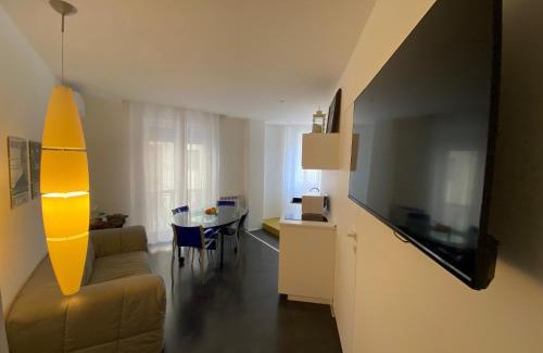 Acradina Apartment | Comfortable Stay at Casa Genia Near Teatro Greco