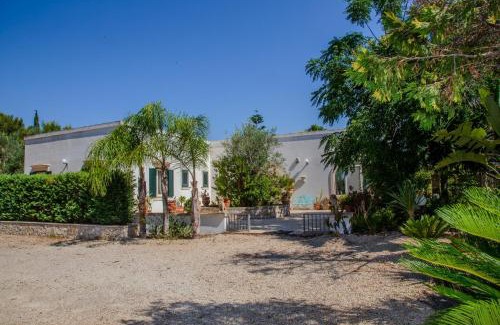 Alezio Bed & Breakfast | Pet-Friendly Casa Giada B&B with Oceanfront Views