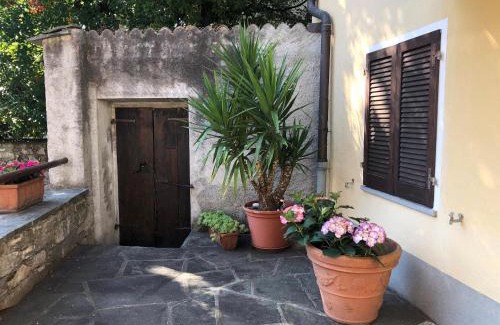 Terre di Pedemonte House | Family-Friendly Retreat at Casa Gialla - Rated 9/10