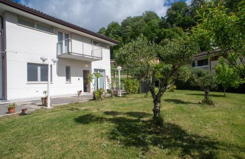 Pedali House | Casa Gioia: Private Garden, Scenic Views & Family Friendly