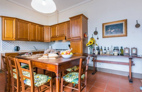San Miniato House | Casa Girasole (SMN101) by Interhome