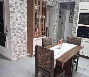 Sao Joaquim House | Family-Friendly Getaway at Casa Gislaine e Vinicius
