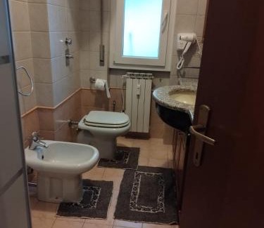 Corsico House | Casa Giulia FORUM ASSAGO M2 M1 Milano CENTRO