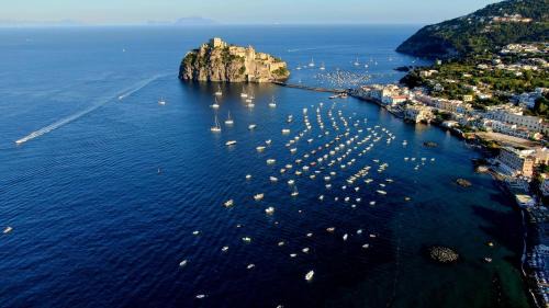 Ischia Porto Apartment | Family-Friendly Retreat at Casa Giusto Ischia in Paradise