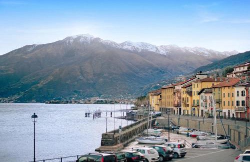 Domaso Apartment | Casa Glicine: Pet-Friendly Retreat with 9.8 Guest Rating
