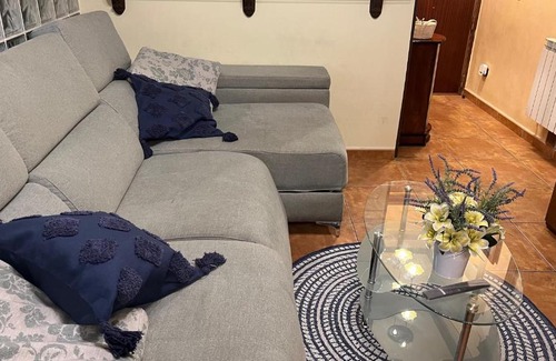 Leon Apartment | Kid-Friendly Casa Gorgona with Exceptional Guest Ratings