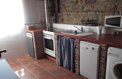 Polaciones House | Discover Casa Gorio: Family-Friendly Retreat with Top Ratings